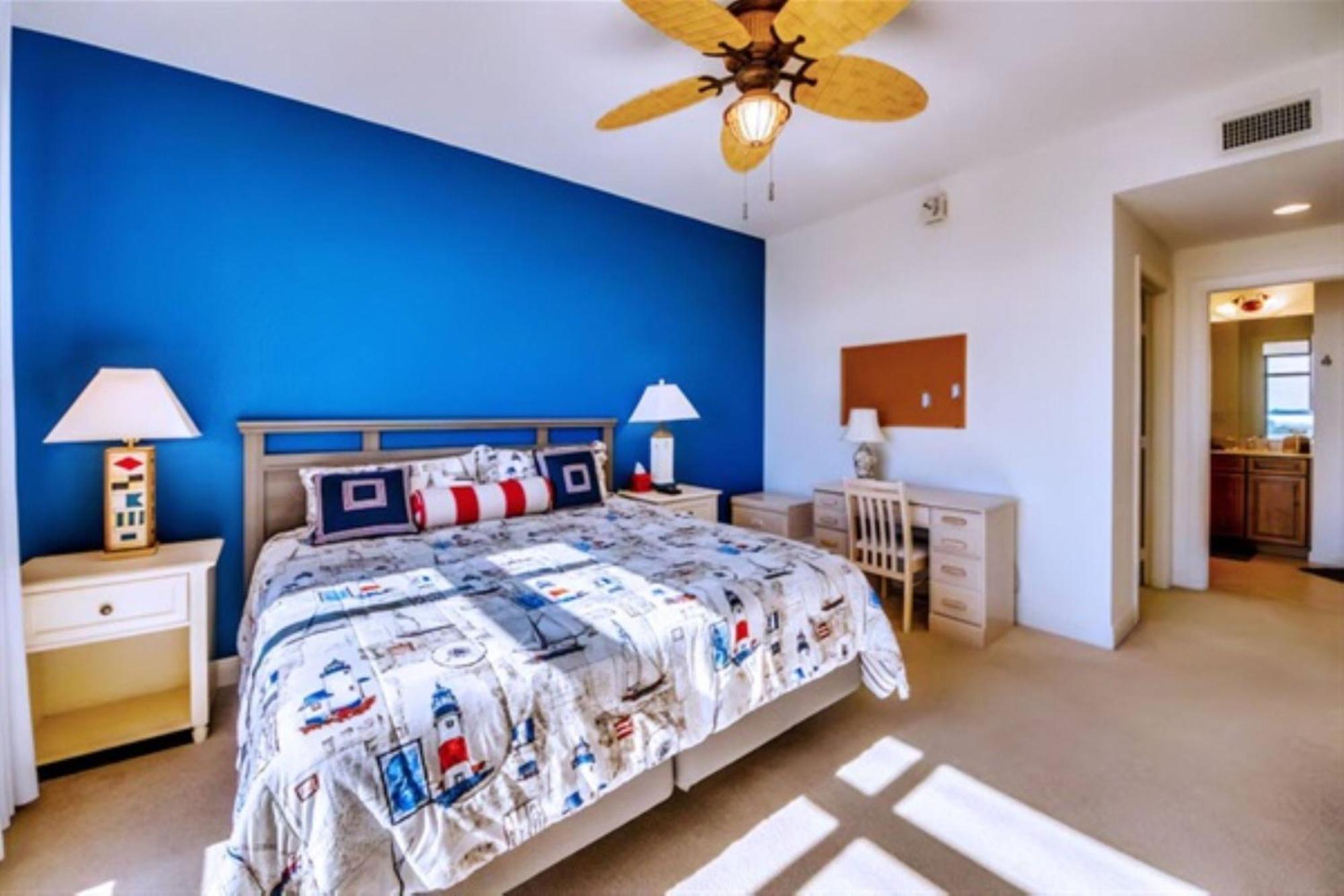 Vista Del Mar At Cape Harbour Marina, 10Th Floor Luxury Condo, King Bed, Views! Cape Coral Exterior photo