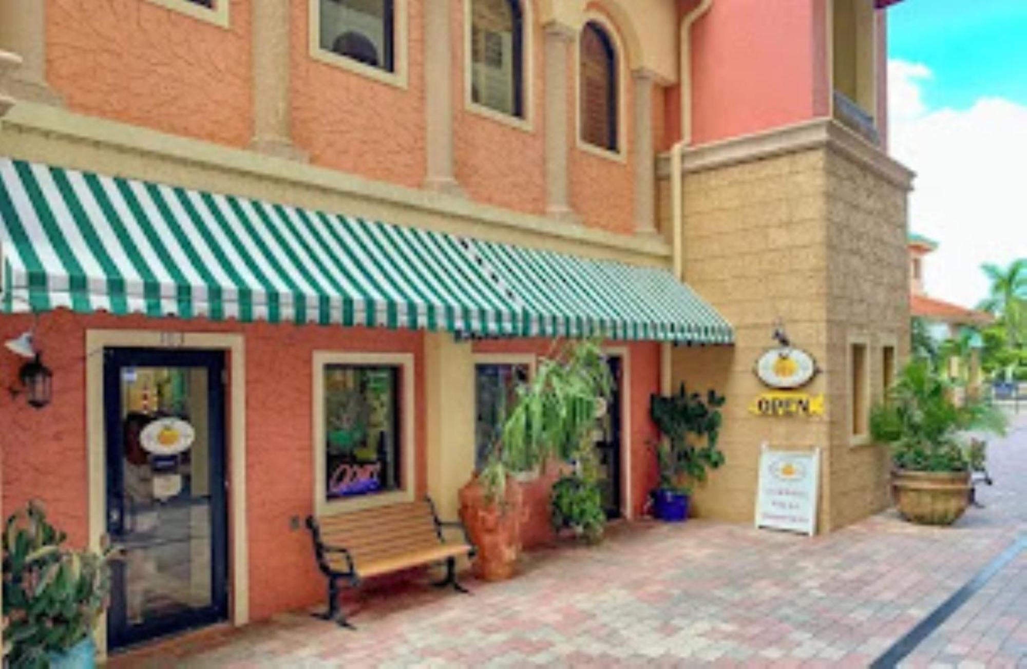 Vista Del Mar At Cape Harbour Marina, 10Th Floor Luxury Condo, King Bed, Views! Cape Coral Exterior photo